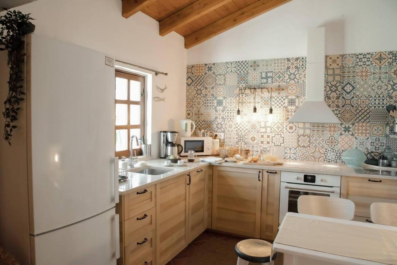 Cosy Farmhouse Quinta Da Eira 140 Years Old Лоуле Екстериор снимка
