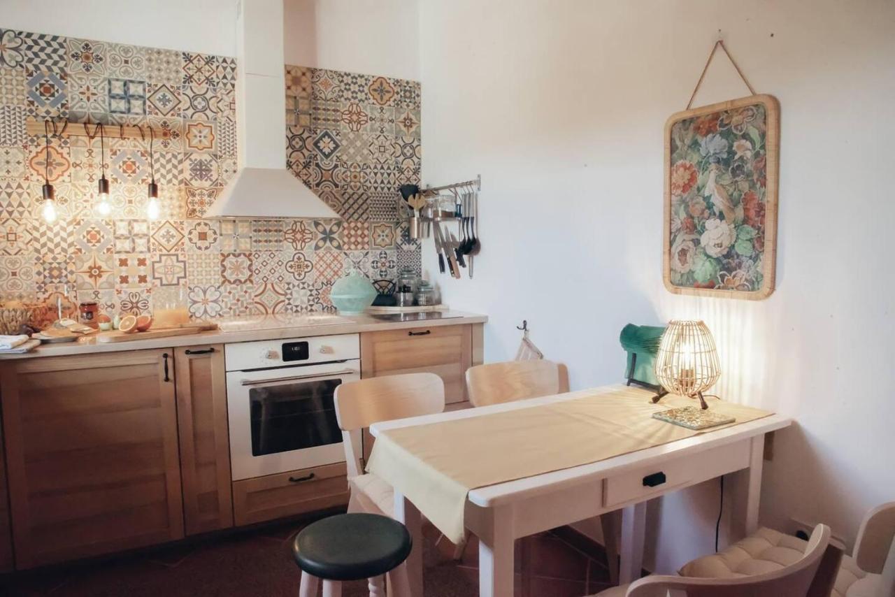Cosy Farmhouse Quinta Da Eira 140 Years Old Лоуле Екстериор снимка