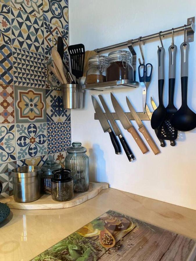 Cosy Farmhouse Quinta Da Eira 140 Years Old Лоуле Екстериор снимка