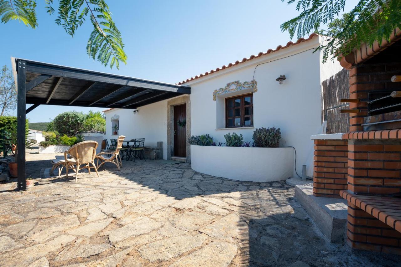 Cosy Farmhouse Quinta Da Eira 140 Years Old Лоуле Екстериор снимка